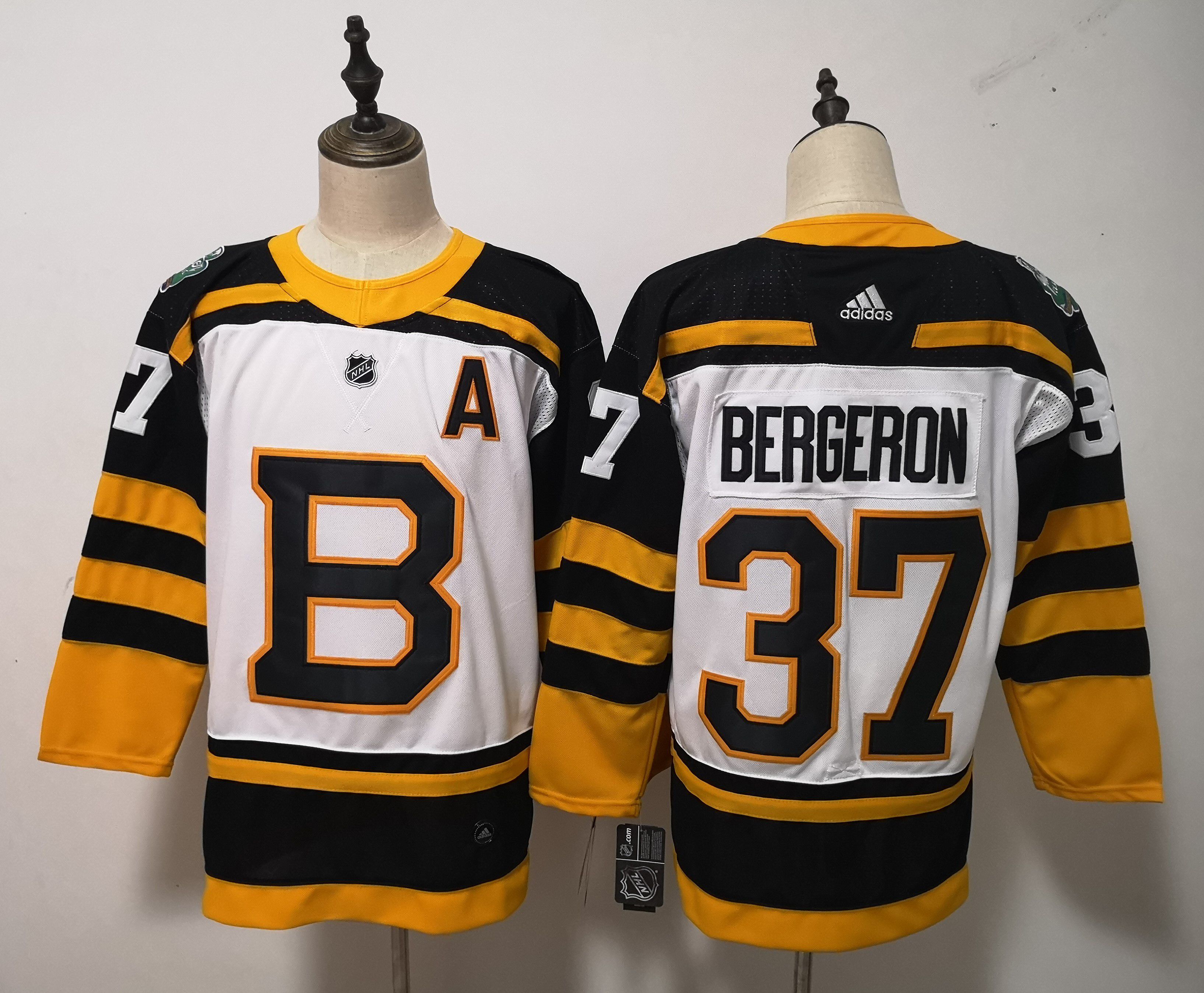 Men Boston Bruins #37 Bergeron White Adidas Authentic Winter Classic NHL Jersey->calgary flames->NHL Jersey